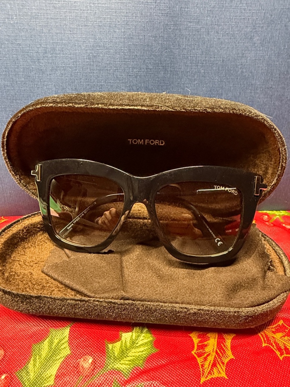 Tom Ford Black Oversized Cat-Eye Sunglasses